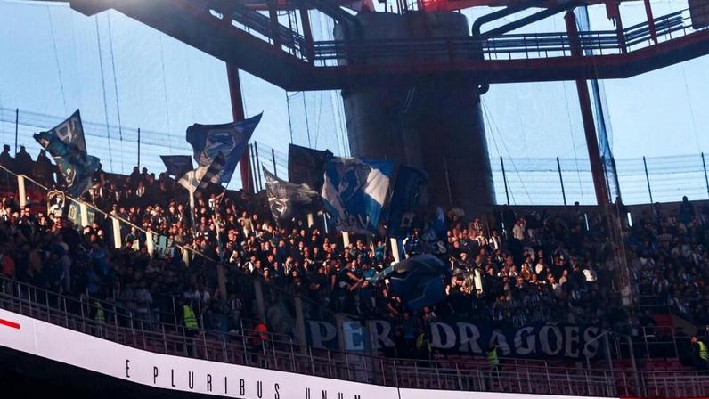 Adepto assistiu ao jogo entre o SL Benfica e o F. C. Porto a 8 de março