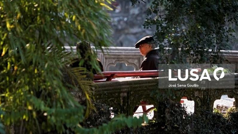 Governo de Macau quer que escolas se tornem centros de aprendizagem para idosos