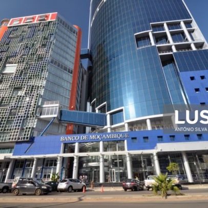 Governador do Banco de Moçambique afasta intervenção no mercado cambial
