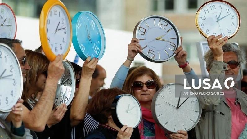 Relógios adiantam uma hora na próxima madrugada