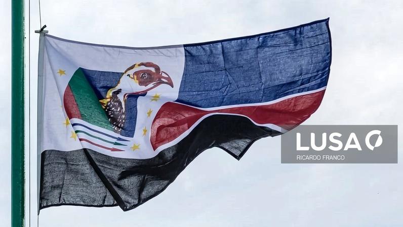 Moçambicana Renamo pede coesão interna para eleger direção consensual