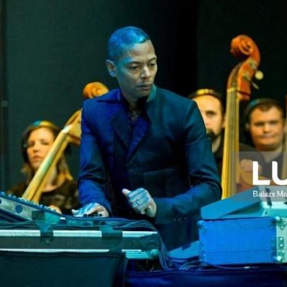 Neopop celebra 20 anos com lineup de Jeff Mills, Luke Slater e Helena Hauff