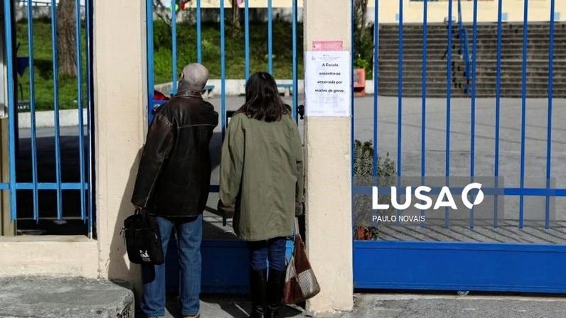 Greve na função pública com adesão a rondar os 80% - Fesinap