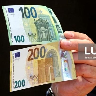 Euro cai pela terceira sessão e fica abaixo de 1,15 dólares