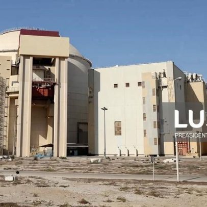 Teerão e Moscovo dizem que a central de Bushehr foi atingida por projétil