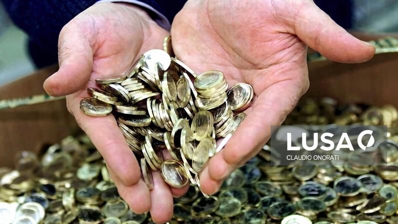 Alunos do ensino superior vão às escolas dar aulas de literacia financeira