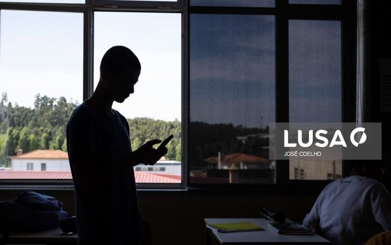 Intoxicações intencionais entre jovens aumentam 20% - INEM