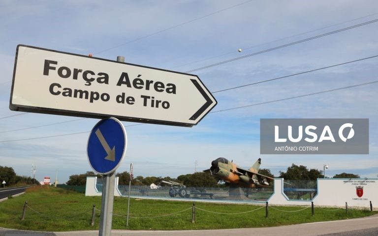 Aeroporto: Governo confirma Alcochete mas reitera reservas quanto a projeção de tráfego