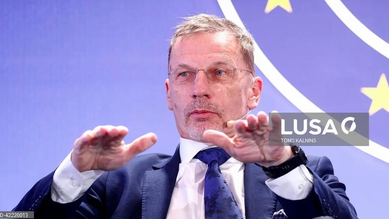 Conselho Europeu nomeia Boris Vujčić para substituir Luis de Guindos em junho