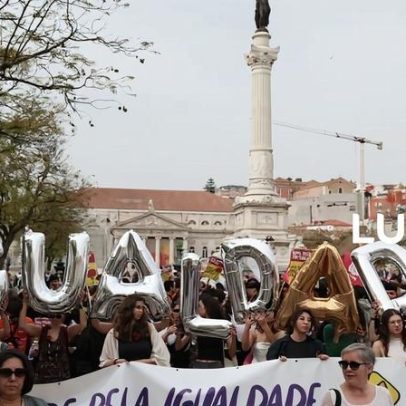 Mulheres protestam em várias cidades por igualdade e salários justos