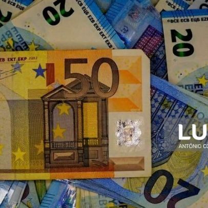 2025 fecha com excedente orçamental de 0,7%, acima do previsto
