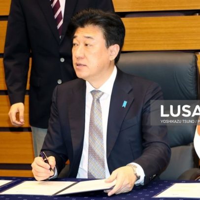 Japão instala primeiro míssil de longo alcance desenvolvido no país