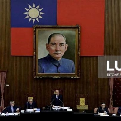 Partidos de Taiwan autorizam assinar acordos de armas com EUA antes do vencimento