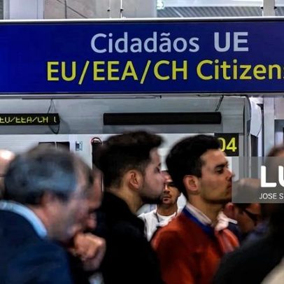Espera no controlo de fronteira do aeroporto de Lisboa atinge 2 horas