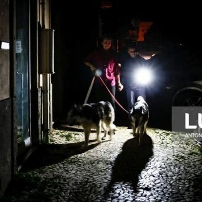 Peritos europeus recomendam reforçar regras e coordenação do sistema elétrico