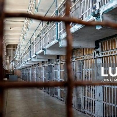 EUA investigam Califórnia por alojar mulheres transgénero em prisões femininas