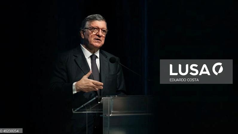 Durão Barroso diz que Morais Sarmento “vai fazer muita falta” à vida política