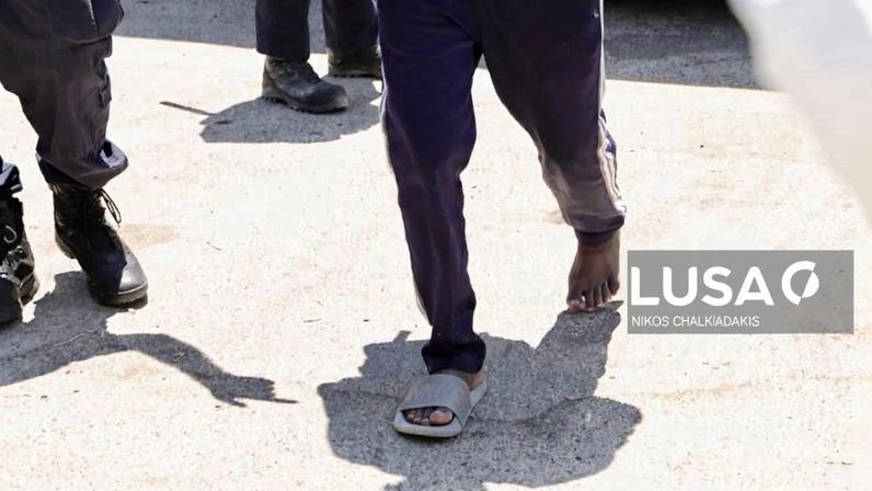 Polícia Marítima interceta embarcação com 59 imigrantes ao sul de Creta