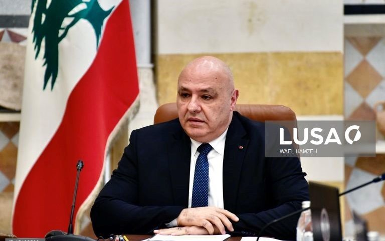 Médio Oriente: Presidente libanês sem resposta de Israel sobre negociações de cessar-fogo