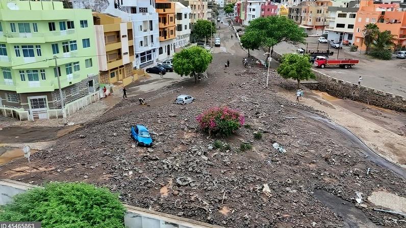 Banco Mundial aprova mais 34,7 ME após tempestades de 2025 em Cabo Verde