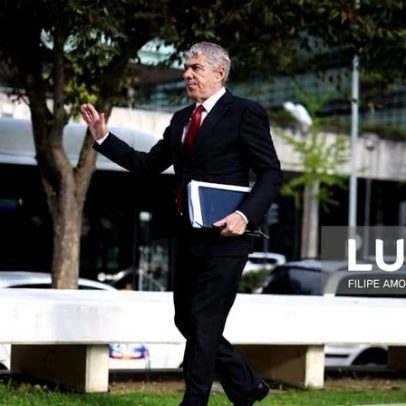 José Sócrates nomeia dois advogados oficiosos em separado