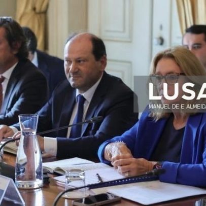 Governo reúne-se hoje com parceiros sociais; acordo sobre lei laboral ainda longe