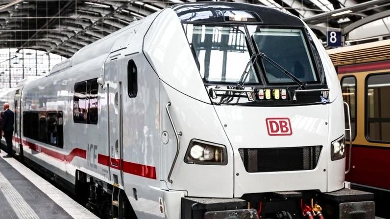 Ferroviária alemã Deutsche Bahn regista prejuízo de 2,3 mil ME em 2025