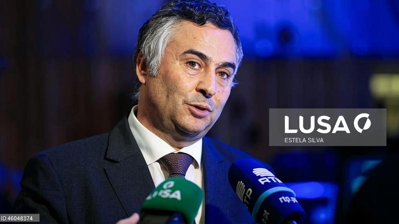 Ministro apela aos cidadãos para se preparem para lidar com a adversidade