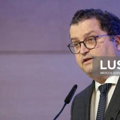 Ministro das Finanças admite défice se as circunstâncias o impuserem