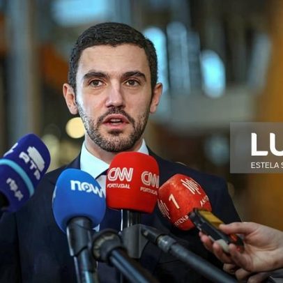 Bugalho acusa Carneiro de branquear parlamento ilegítimo venezuelano com visita