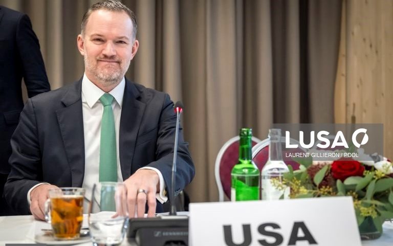 EUA investigam 60 economias estrangeiras por trabalho forçado