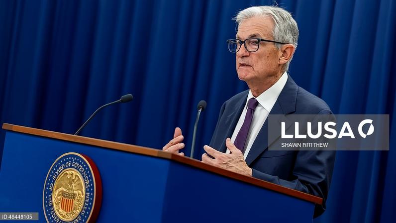 Aumento do preço da energia pode elevar inflação a curto prazo, afirma Powell