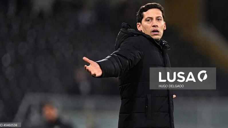 Treinador Luís Pinto deixa Vitória de Guimarães dois meses após vencer Taça da Liga