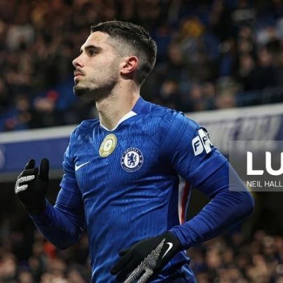 Pedro Neto acusado de conduta imprópria após expulsão na Liga inglesa