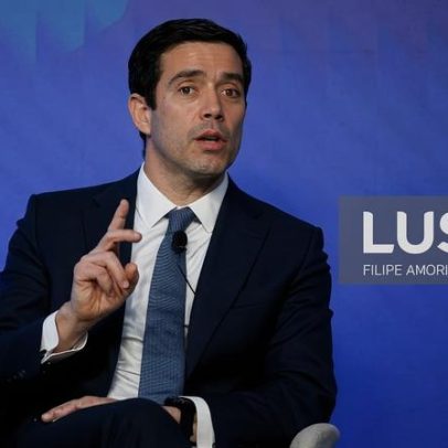 Ministro da Presidência evita que a Lusa vá para as mãos de um novo Sócrates