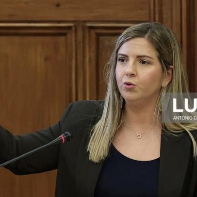 Ministra reúne-se com artistas em Nova Iorque e diz que o Estado não os esquece