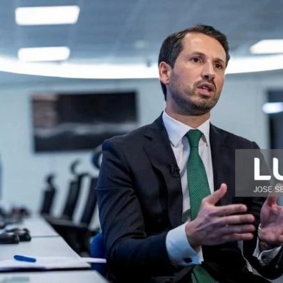 Tráfego aéreo nacional atinge recorde em 2025 e atrasos caem 18%