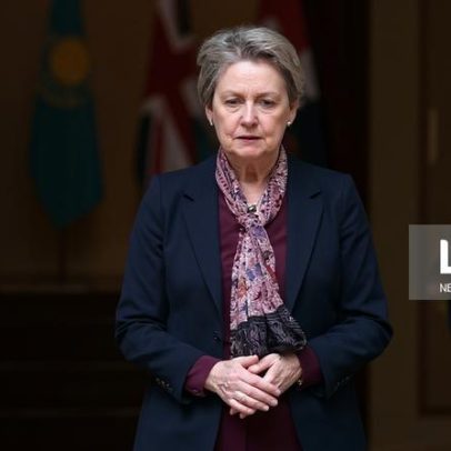 Governo britânico convocou embaixador do Irão para protestar contra espiões