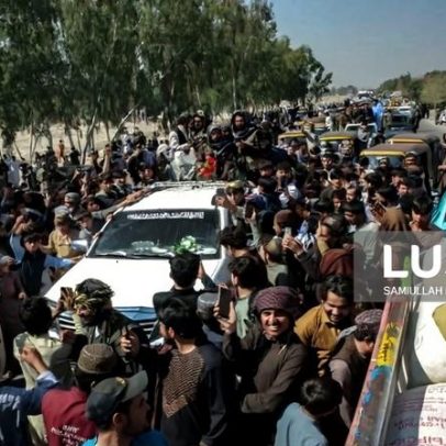 Afeganistão acusa Paquistão de bombardear campos de refugiados