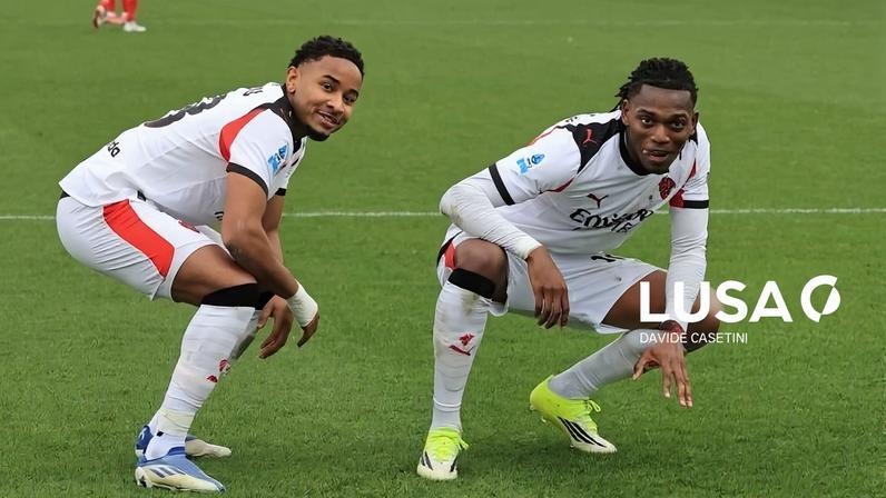 Rafael Leão marca na vitória sofrida do AC Milan sobre a Cremonese