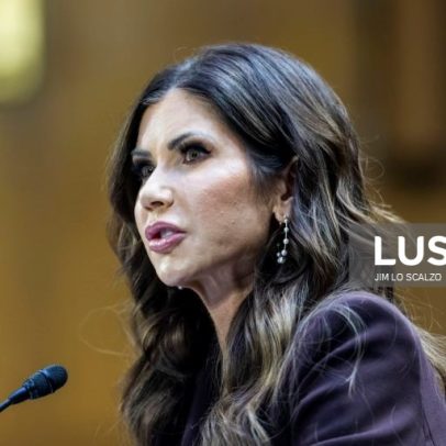 Trump demite secretária de Segurança Interna Kristi Noem após críticas à liderança