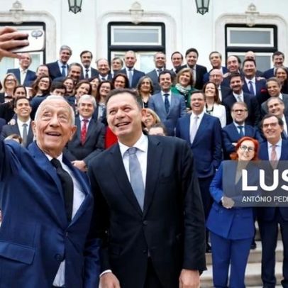 Marcelo sai como entrou, a pé, e deseja que Seguro seja o melhor presidente