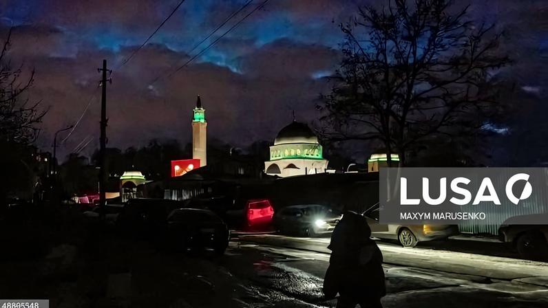 Pelo menos três mortos em ataque russo contra a região de Kiev