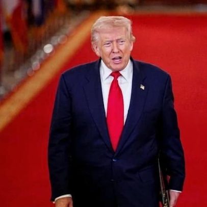 Trump anuncia levantamento de sanções sobre petróleo para baixar preços