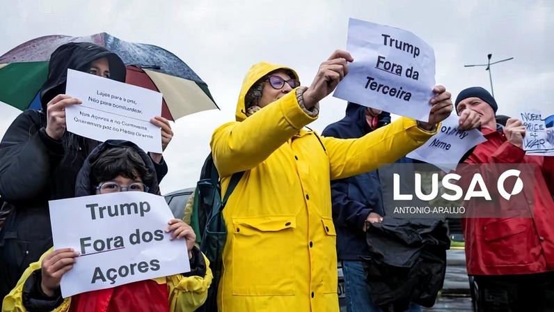 Duas dezenas de pessoas manifestam-se contra uso da Base das Lajes na guerra do Irão