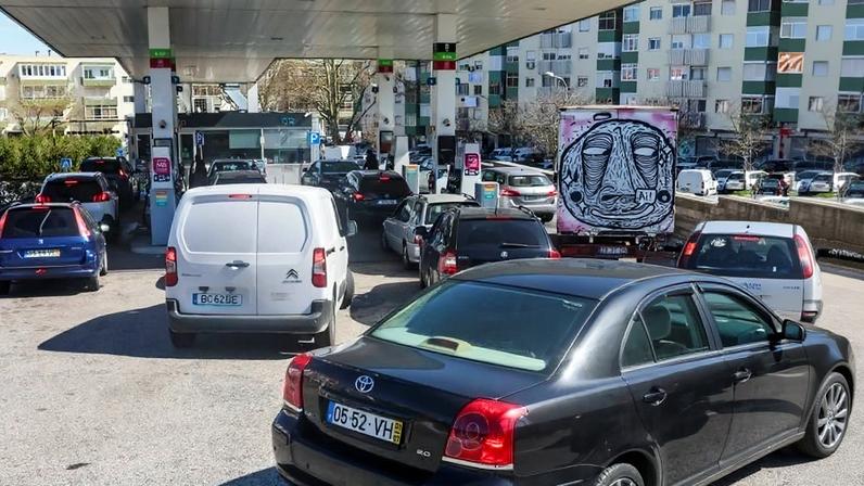 Governo confia que Bruxelas não levantará objeções sobre desconto no ISP do gasóleo