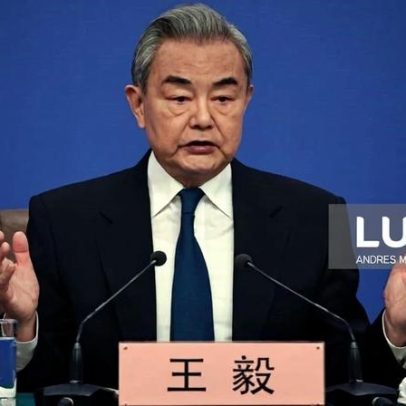 MNE chinês afirma que guerra no Irão carece de legitimidade e legalidade