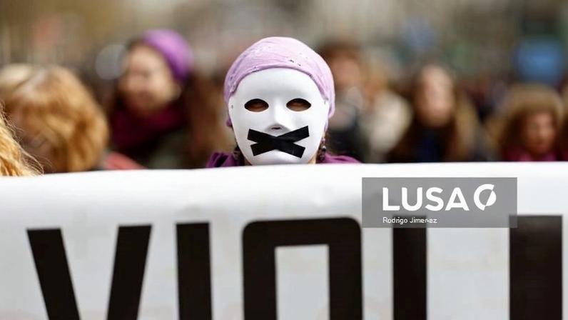 Aumento de feminicídios em Espanha, país pioneiro na luta contra violência de género