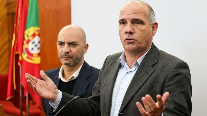 Pacote laboral está derrotado e não vale a pena Governo insistir – Paulo Raimundo