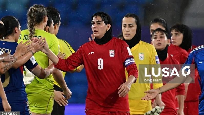 Mais dois membros da seleção feminina de futebol do Irão pedem asilo na Austrália